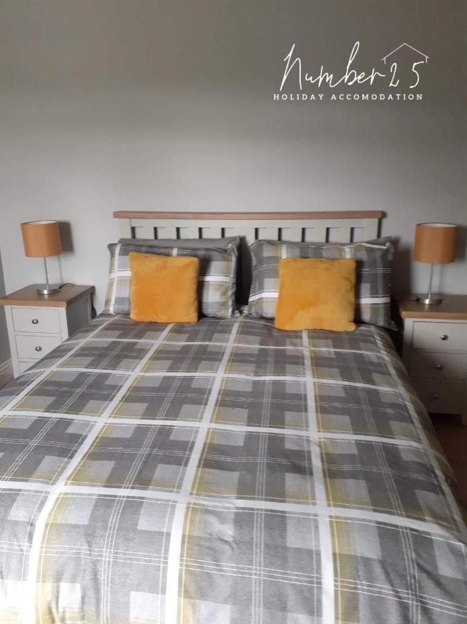 Number 25 Self Catering Apartments Ederney Ardess Exterior foto